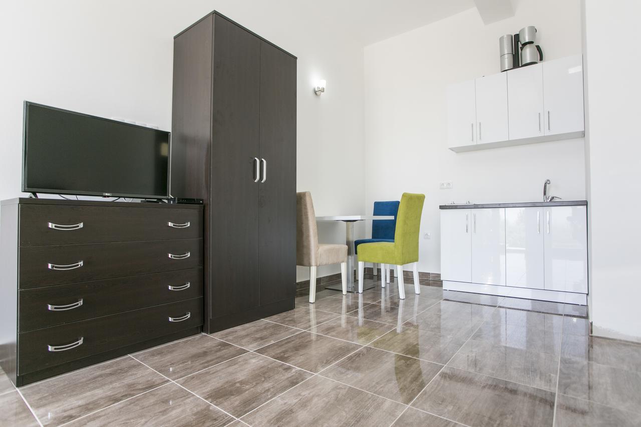 Zara Apartments Ulcinj Exterior photo
