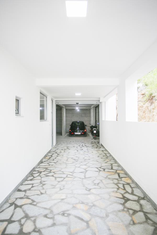 Zara Apartments Ulcinj Exterior photo